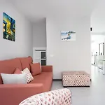 Дом отдыха Home2book Angy's Seaside Home, Candelaria *