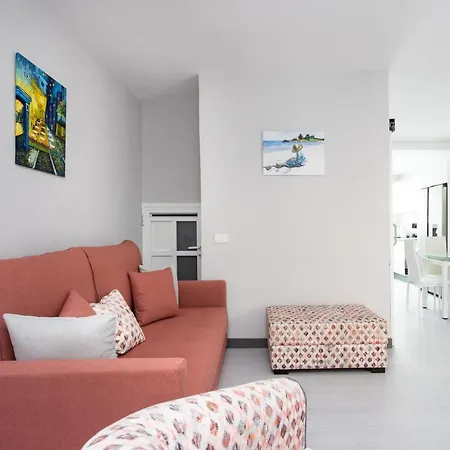 Holiday home Home2book Angy's Seaside Home, Candelaria *