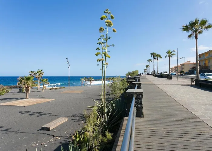 Home2book Angy's Seaside Home, Candelaria بيت للعطل *